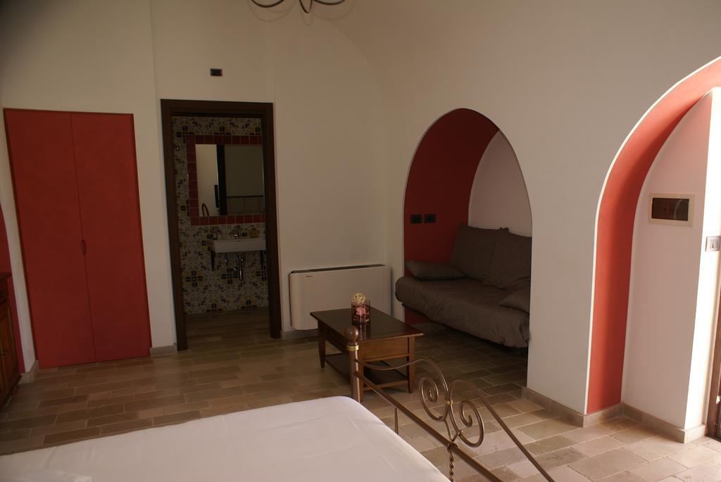 Agriturismo Mura Villa Altamura Bagian luar foto